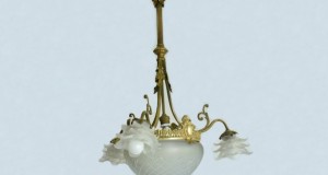 Louis XV Kronleuchter mit 4 Glühbirnen 018996