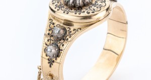 einzigartiges goldenes Diamantarmband aus dem 19. Jahrhundert