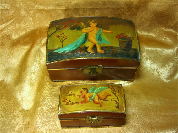 Set aus zwei handbemalten Schachteln, Renaissance-Stil, Sammlung, Vintage